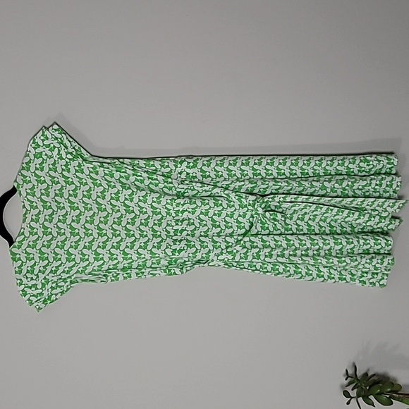 Lilly Pulitzer Adriel Buzzworthy Greeen Wrap Dress Sz XS Beachy Vacation Resort - Picture 6 of 11
